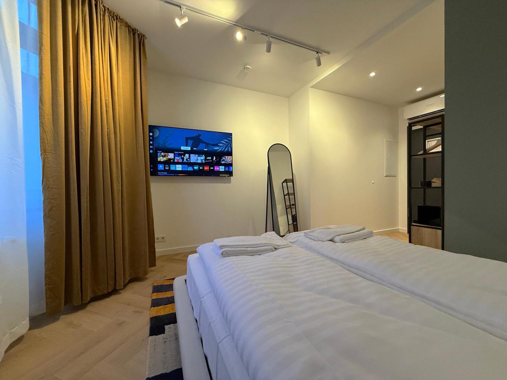 Stayzz By Homyzz - Modern Studios Alsterdorf -Winterhude- Stadtpark Hamborg Eksteriør billede